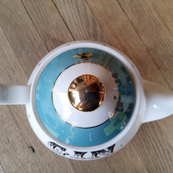 Fun GIN Teapot by Yvonne Ellen