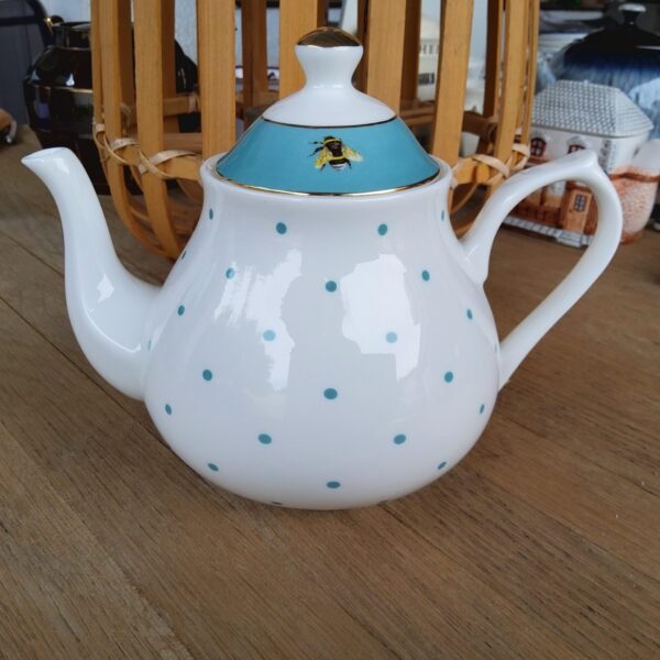 Fun GIN Teapot by Yvonne Ellen