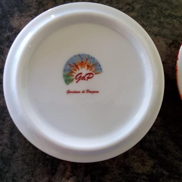 Round Gaudi style  colorful porcelaine Trinket Box
